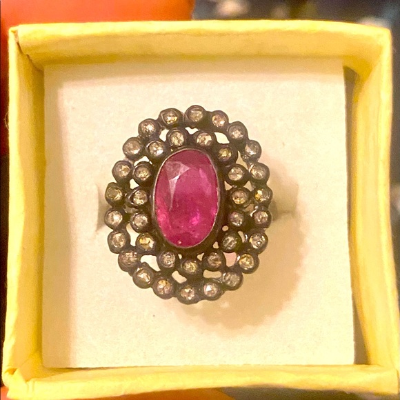 COPY - Antique 3ctw Ruby and old rose cut Diamond ring - Picture 4 of 5